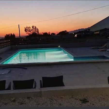 Apartmani Niko 1 Radovin Kültér fotó