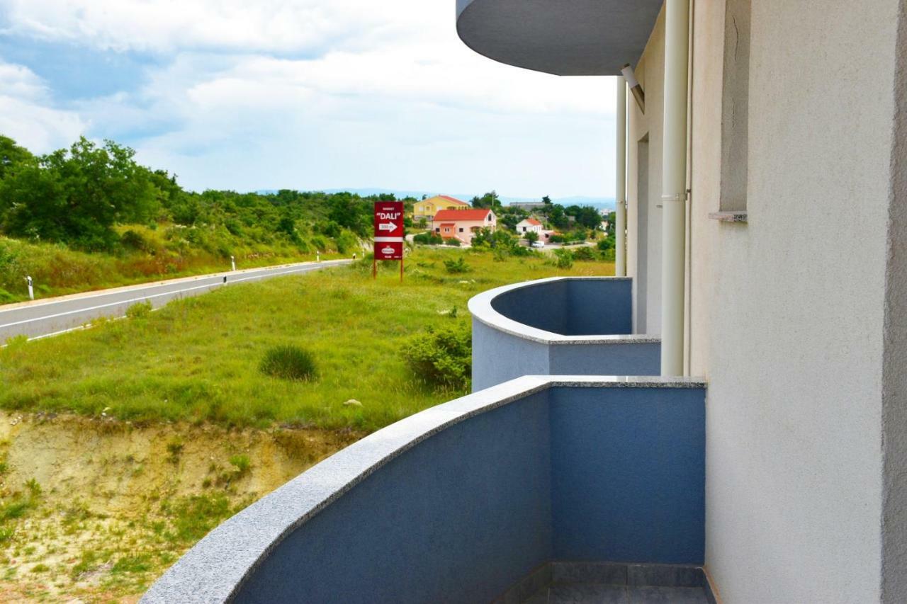 Apartmani Niko 1 Radovin Kültér fotó