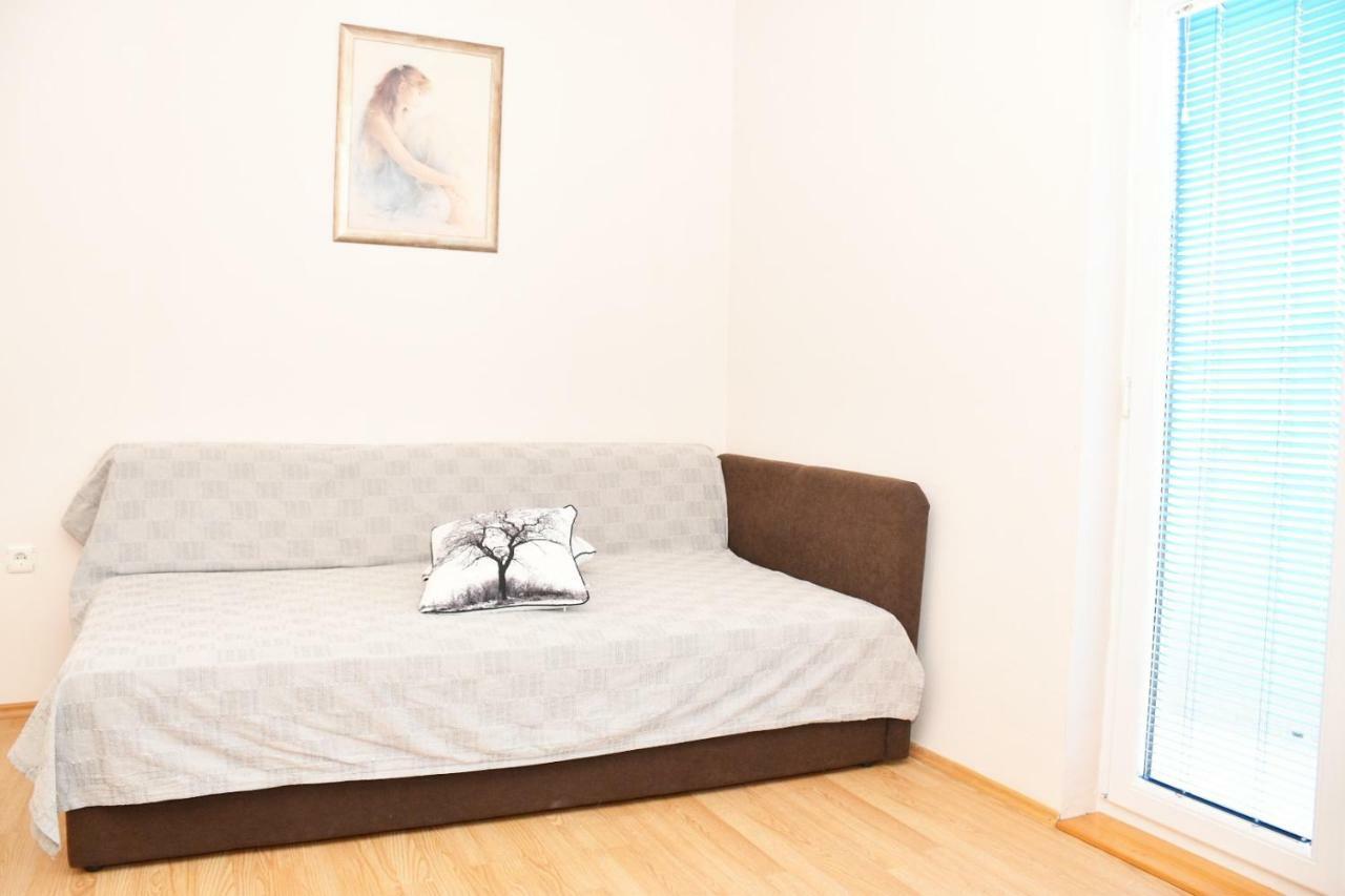 Apartmani Niko 1 Radovin Kültér fotó